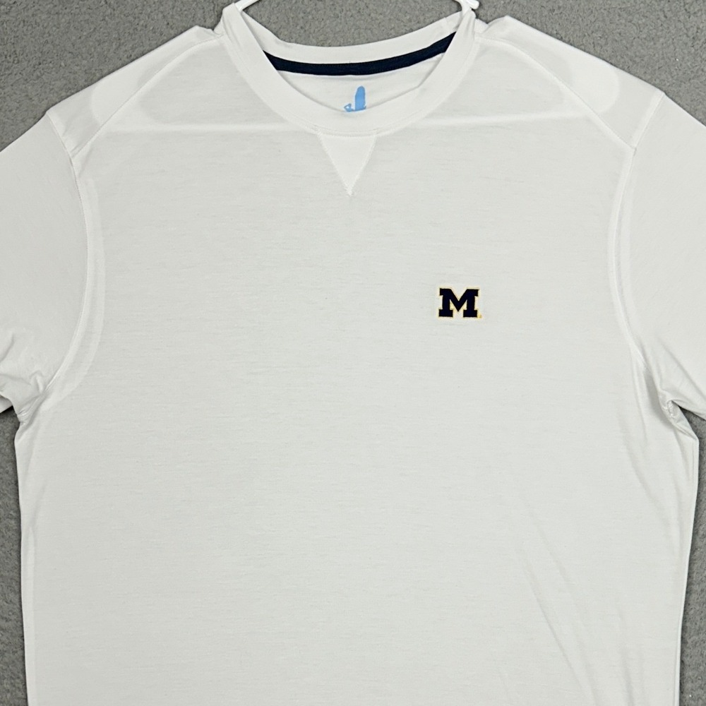 Michigan Wolverines Johnnie-O T-Shirt Mens Medium Featherweight White Stretch